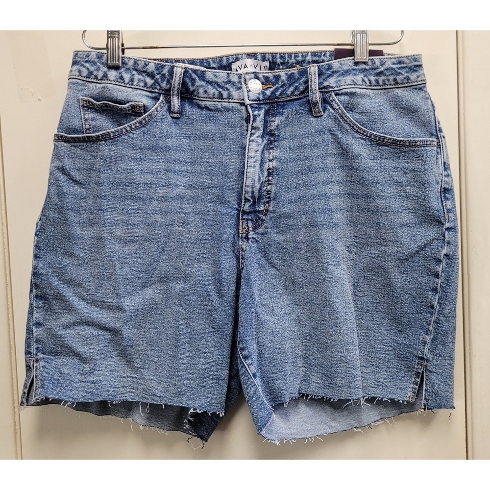 Ava & Viv NWT High Rise Relaxed Fit Bermuda Shorts Women's‎ Denim Raw  Size 16